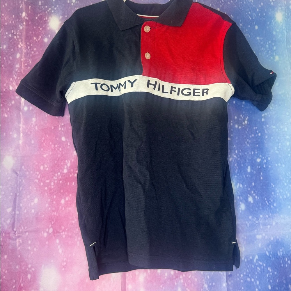Boys Tommy Hilfiger polo 🛍